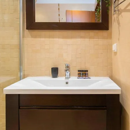 Lis153 By Smart Cozy Suites - Top Floors With Amazing City View - Available 24Hr Athens Exterior photo