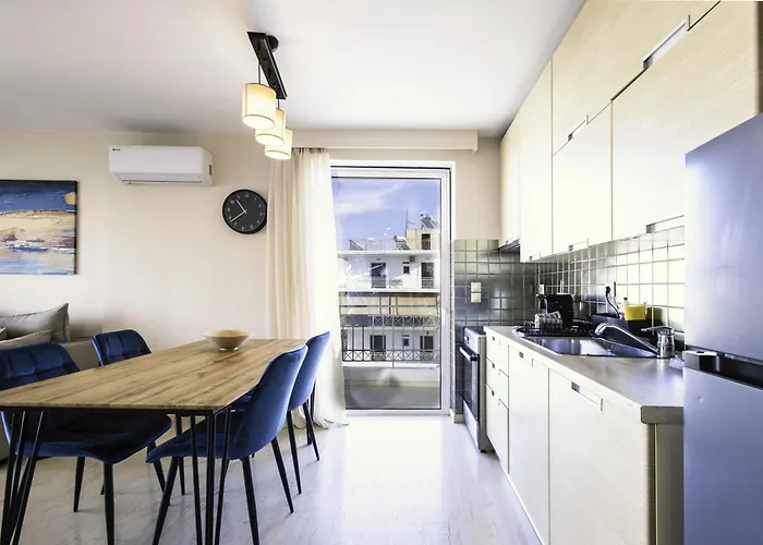 Lis153 By Smart Cozy Suites - Top Floors With Amazing City View - Available 24Hr