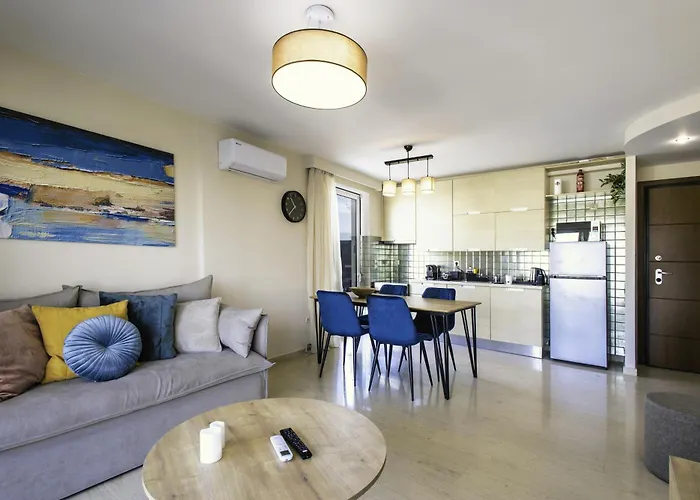 Lis153 By Smart Cozy Suites - Top Floors With Amazing City View - Available 24Hr