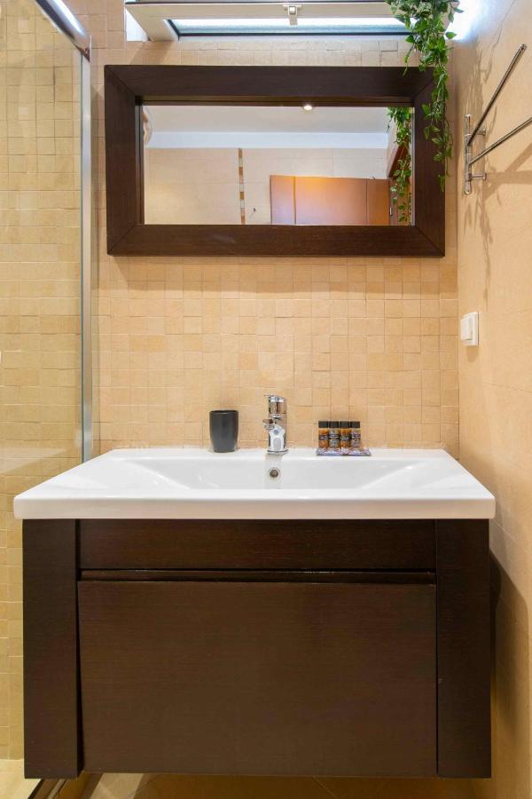 Lis153 By Smart Cozy - Floors With Amazing View - Available 24hr Athens